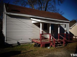 706 Arch St, Henderson, NC 27536