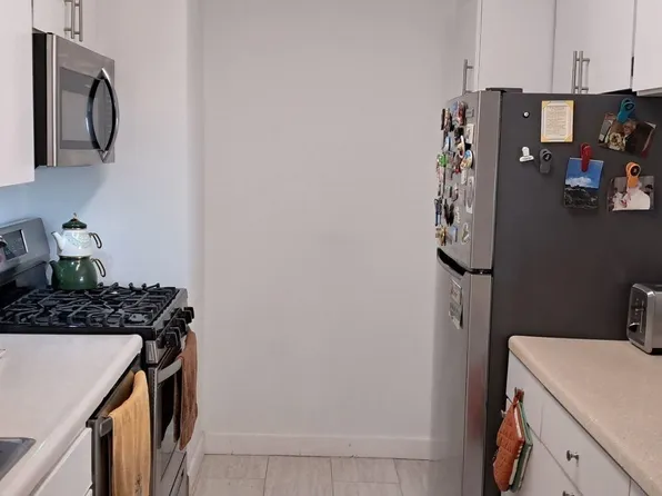 7002 Blvd East image 10 of 31