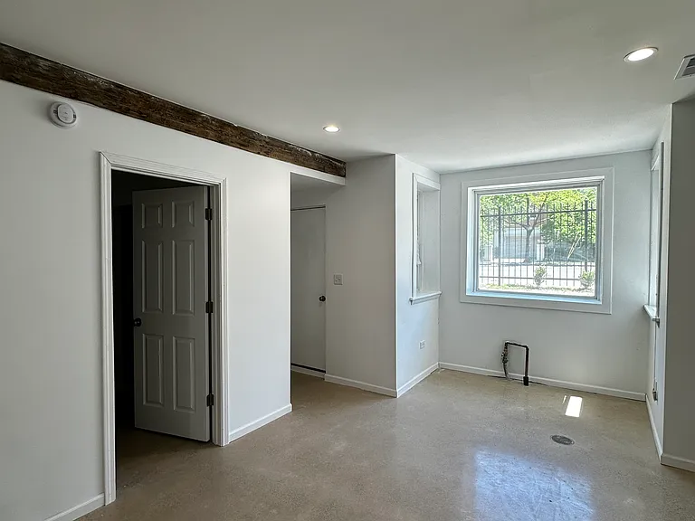 2022 N Kedzie Ave #B — Photo 10