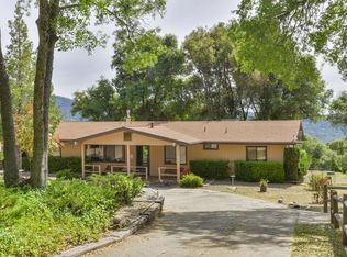 51682 Coyote Ridge Rd, Oakhurst, CA 93644