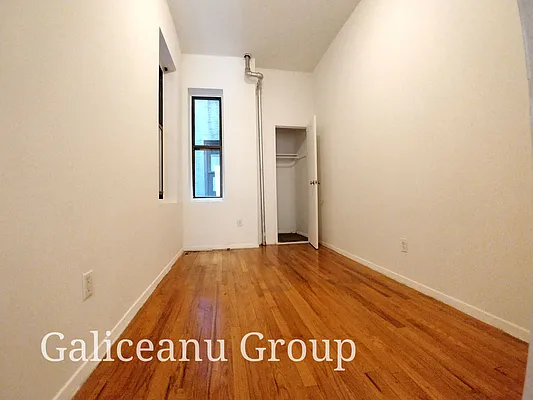 Rented by Lexington Real Estate Group | media 12