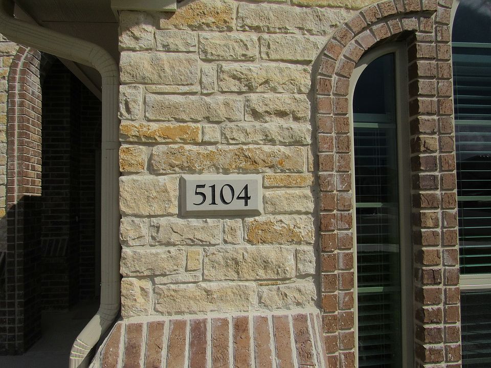1st image of 5104 Fresco Dr