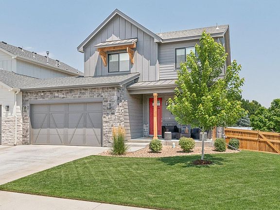 3rd image of 647 Red Jewel Dr