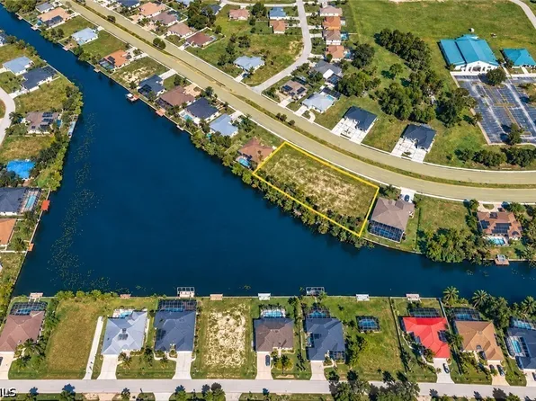 (undisclosed Address), Cape Coral, FL 33990