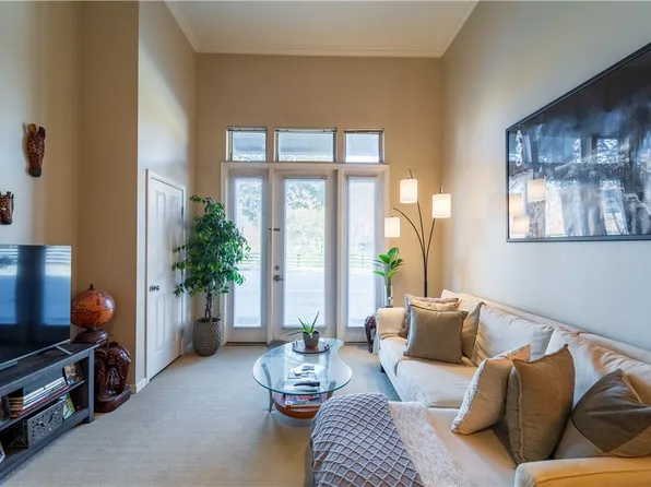 1000 Providence Pl APT 144, Providence, RI 02903