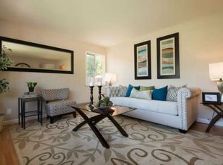 2628 Meadowbrook Dr, Santa Clara, CA 95051