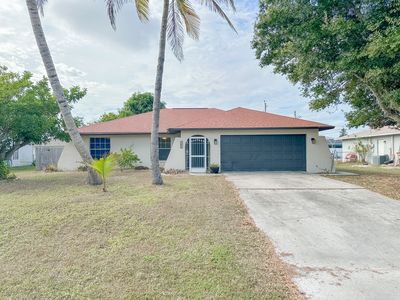 2204 SW Santa Barbara Pl, Cape Coral, FL, 33991