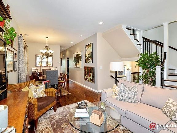 Living Room/Dining Room