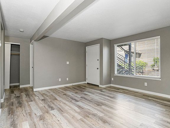 2nd image of 2500 Lancaster Dr NE #38