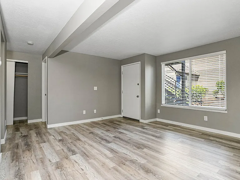 249-Nola Place Apartments — Photo 52