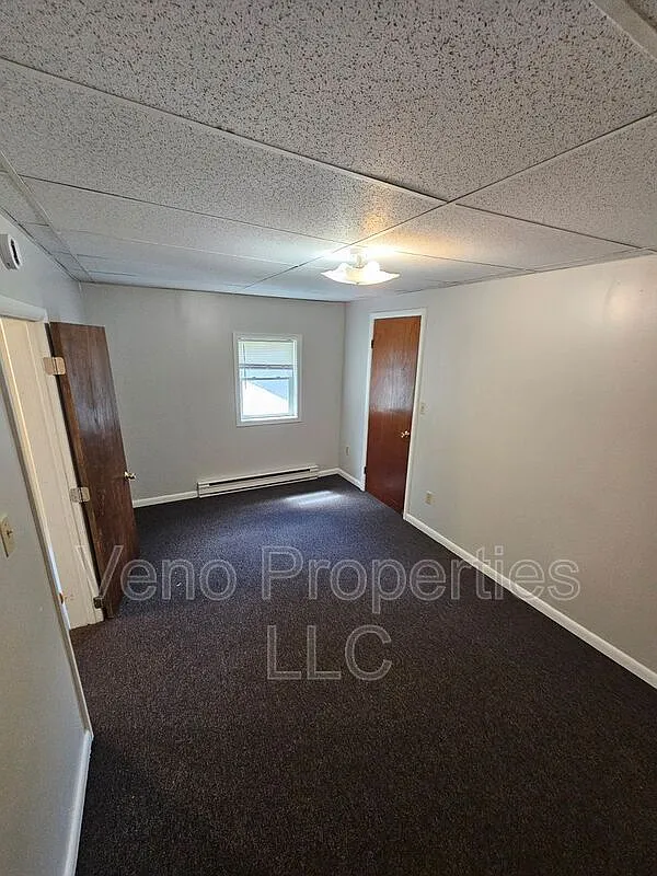 1 bed, 1.0 bath, $950 — Photo 4