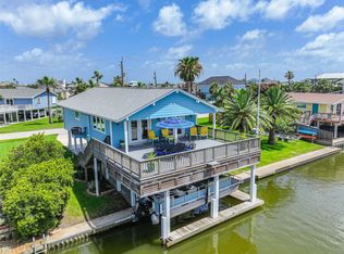 16613 Flamingo Way, Jamaica Beach, TX 77554