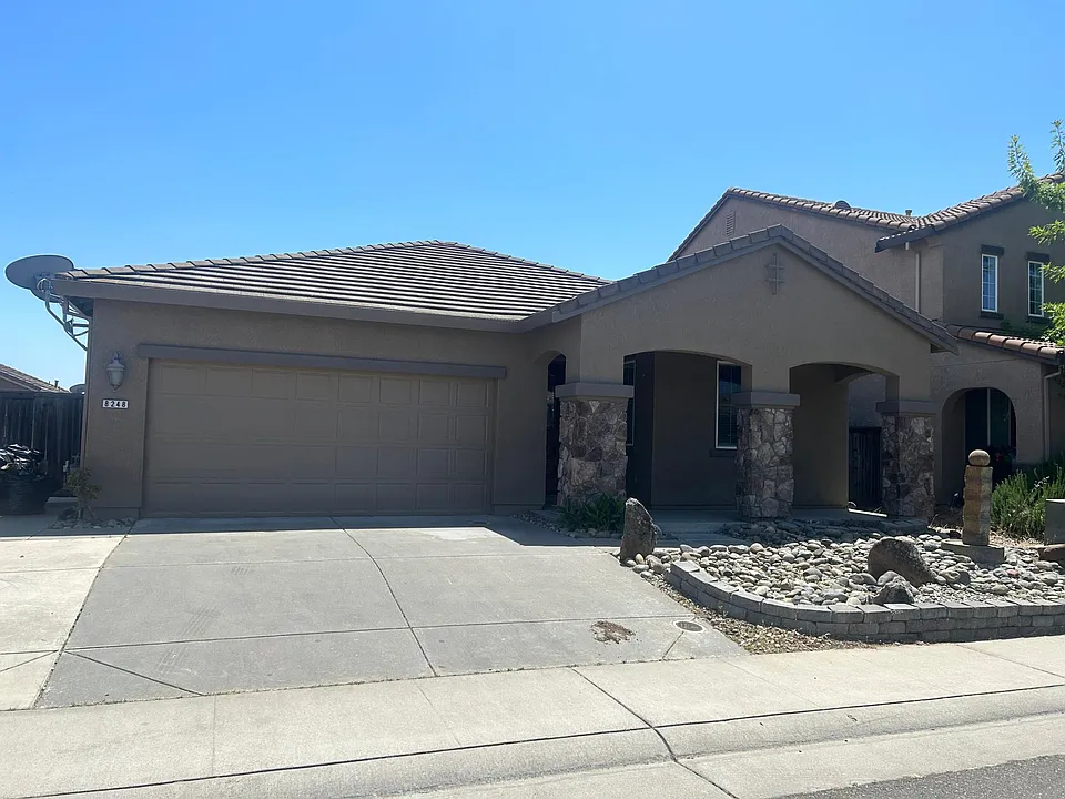 8248 Keegan Way