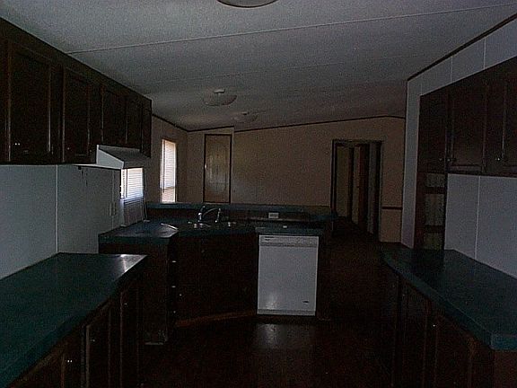 2nd image of 809 Pinecliff Dr