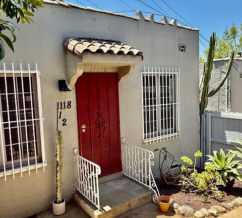2nd image of 1118 N Coronado St #1/2