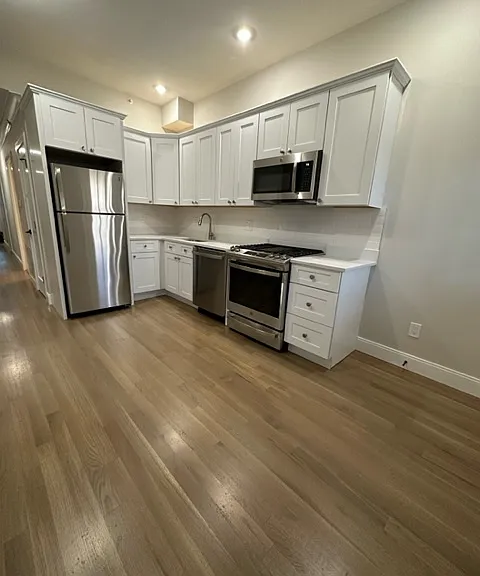 37 Calumet St #4 — Photo 1