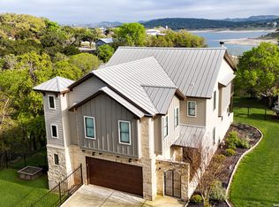 2770 Woodcrest Dr, Canyon Lake, TX 78133