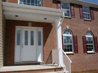 322 Schoolhouse Rd, Monroe Twp, NJ 08831