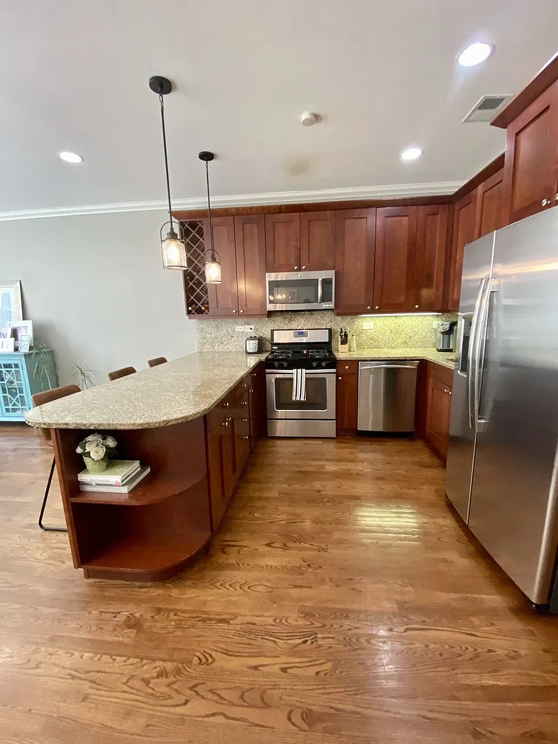 2 bed, 1650 sqft, $3,500 — Photo 4