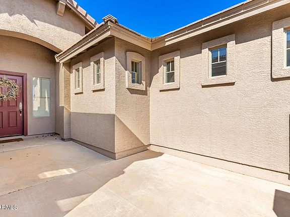 2nd image of 17842 W GELDING Drive