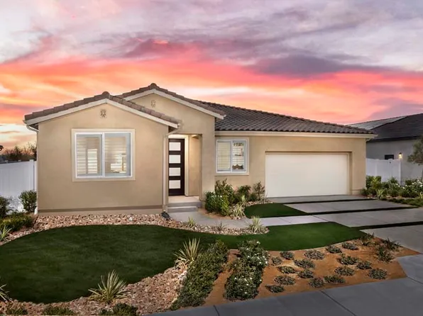 1518 E Holguin St, Lancaster, CA 93535