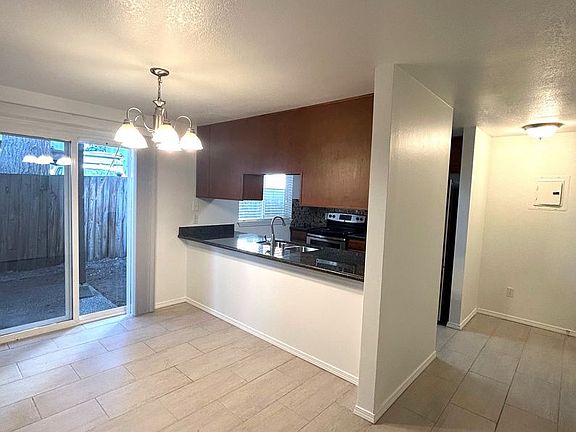 4th image of 2501 Lexington Ave Unit A-d