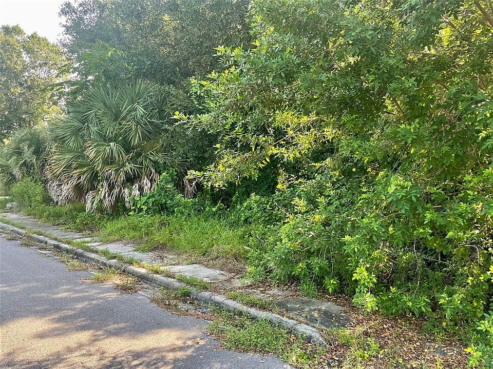 1st image of Randall St Lot 65