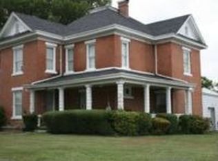 437 W Main St, Campbellsville, KY 42718