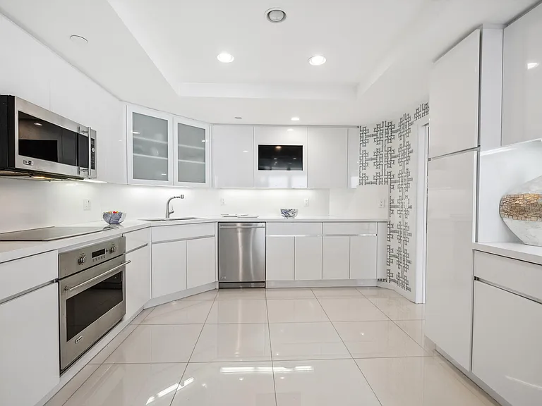 2100 S Ocean Blvd #Penthouse 607N — Photo 13