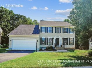 114 Basalt Dr, Fredericksburg, VA 22406