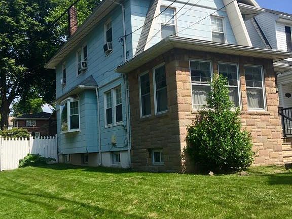 2nd image of 683 Bard Ave