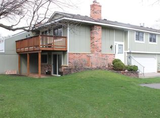 7589 Zinnia Way, Maple Grove, MN 55311