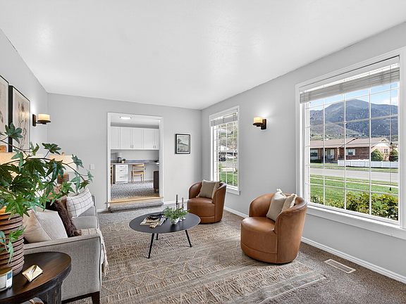 3rd image of 5883 S Jared Way E