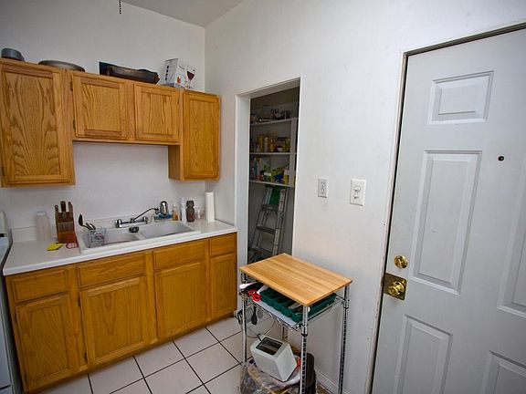 3rd image of 2041 N Kimball Ave APT 3B