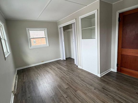 4th image of 2215 Maple Ave #6