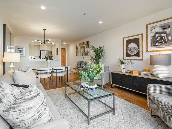 4th image of 2001 McAllister St #126-B