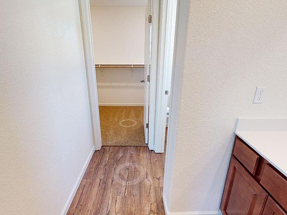 3rd image of 712 Tillman Dr
