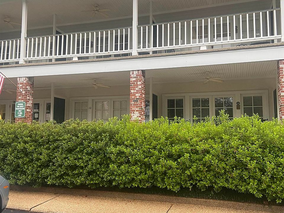 1st image of 5903 Magnolia Ln #26