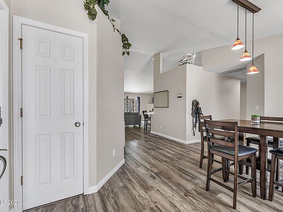 5th image of 333 Emigrant Way