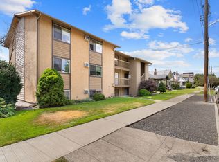 1036 E Desmet Ave, Spokane, WA 99202