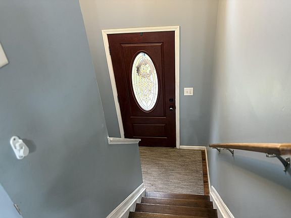 3rd image of 235 Ten Mile Dr