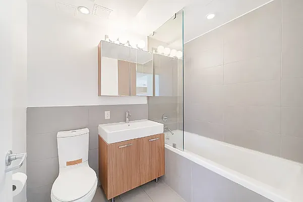 Rented by Living New York | media 24