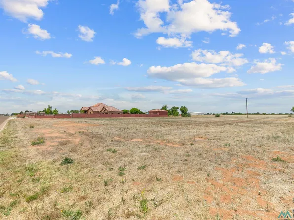2932 E 7th St, Clovis, NM 88101