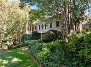 1388 Wesley Oaks Ct NW, Atlanta, GA 30327