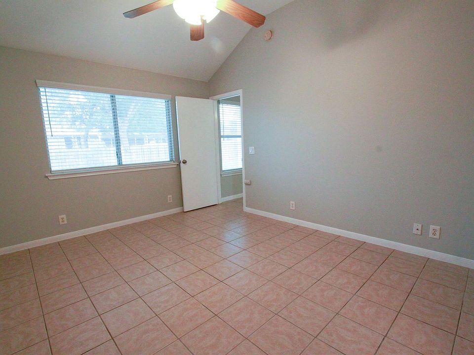 1st image of 14708 Highsmith St