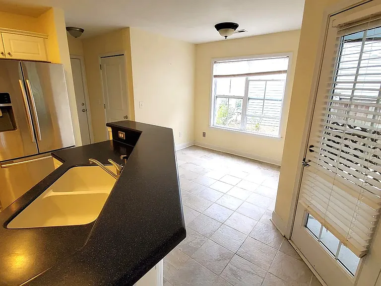 112 Caicos Ct — Photo 9