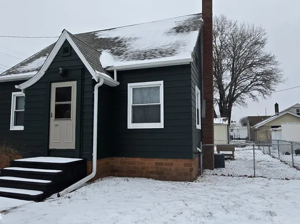 410 2nd Ave NW, Buffalo Center, IA 50424