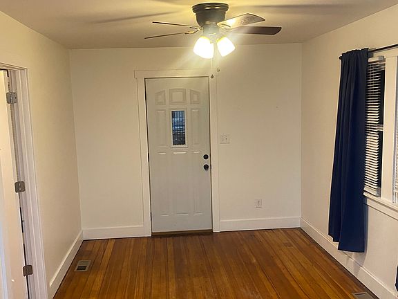 2nd image of 302 S Birch St