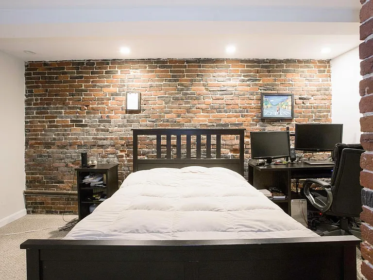 37 Grove St #1 — Photo 10