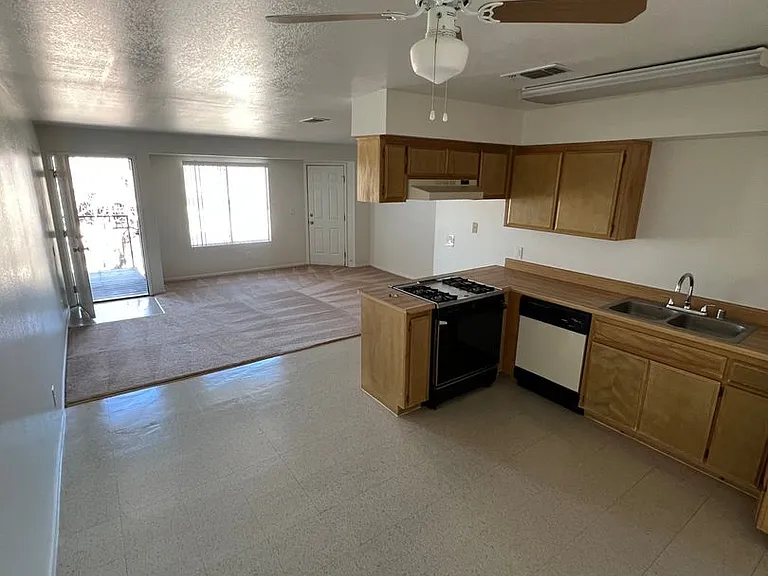 Norma Street Apartments — Photo 36